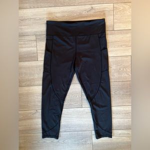 SOLD!!! - Ziya 16/18 Light & Tight High Rise 7/8 Black Leggings with Pockets